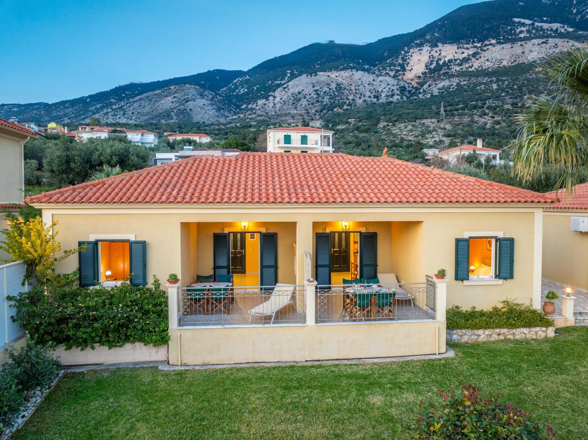 Eleftheria Apartments Vlachata Exteriér fotografie