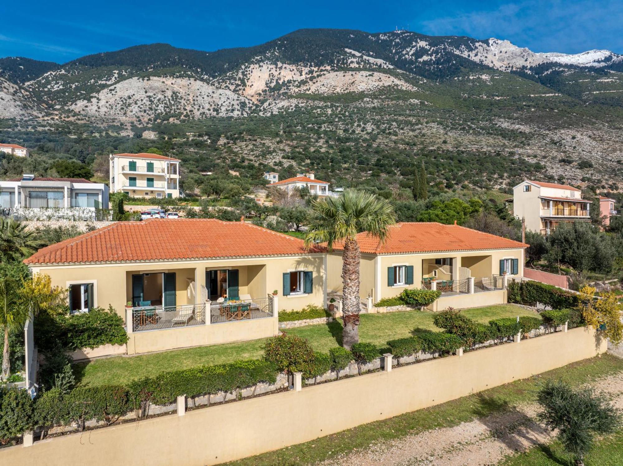 Eleftheria Apartments Vlachata Exteriér fotografie