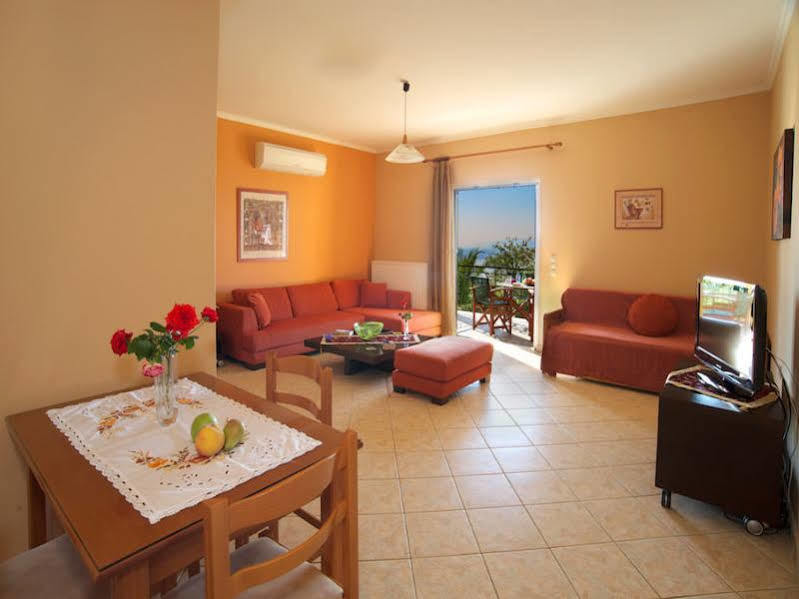Eleftheria Apartments Vlachata Exteriér fotografie